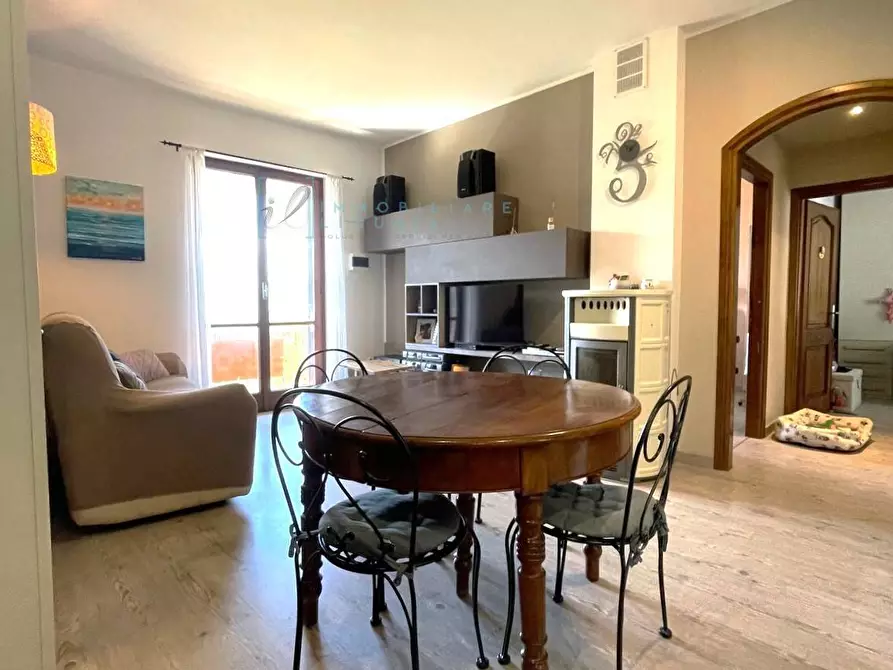 Immagine 2 di Appartamento in vendita  in Via Roma, Cesio a Cesio