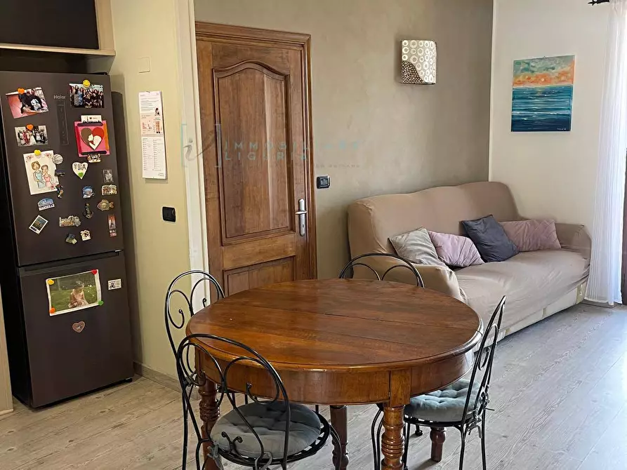 Immagine 4 di Appartamento in vendita  in Via Roma, Cesio a Cesio