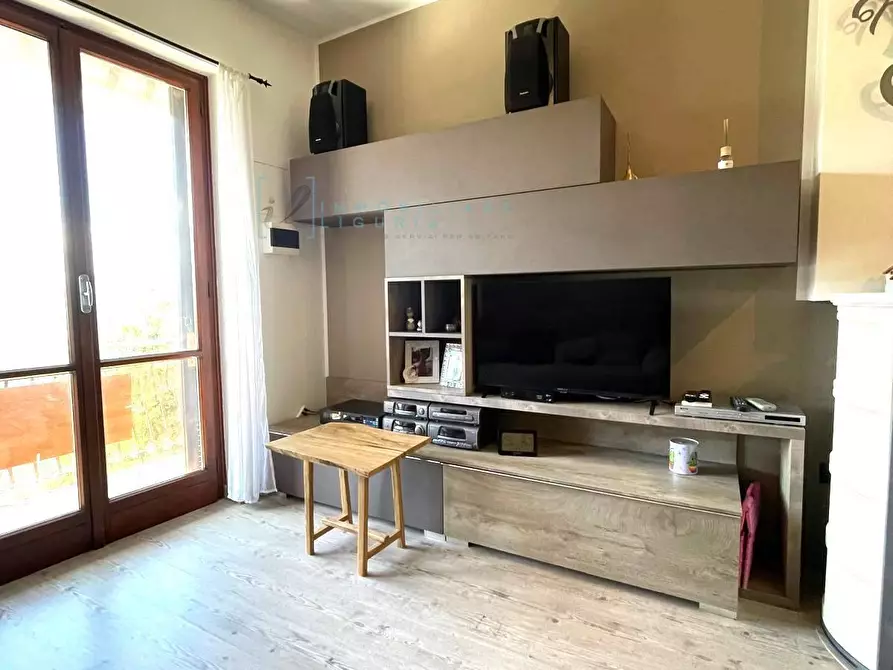 Immagine 12 di Appartamento in vendita  in Via Roma, Cesio a Cesio