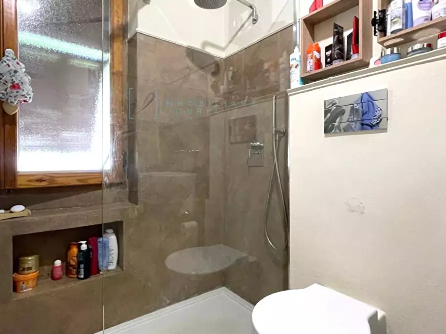 Immagine 23 di Appartamento in vendita  in Via Roma, Cesio a Cesio