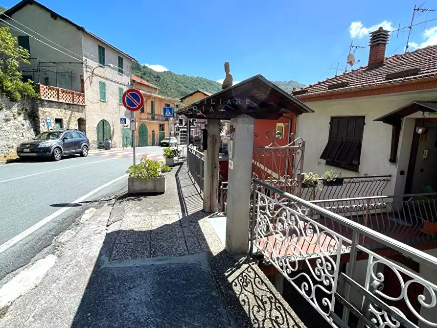 Immagine 35 di Appartamento in vendita  in Via Roma, Cesio a Cesio