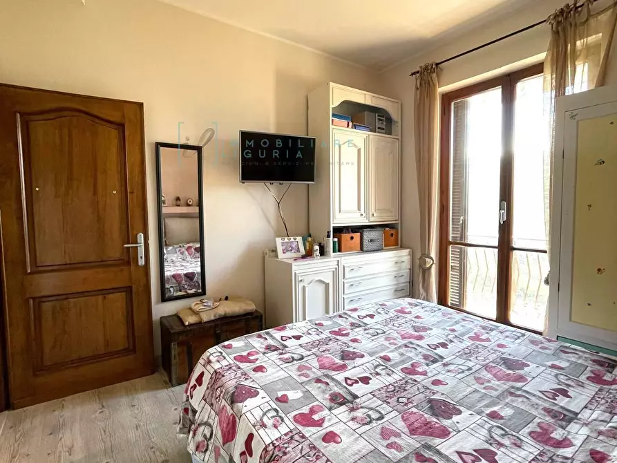 Immagine 27 di Appartamento in vendita  in Via Roma, Cesio a Cesio