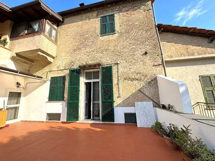 Immagine 15 di Rustico / casale in vendita  in Via Tornatore a Zuccarello