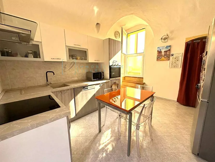 Immagine 7 di Appartamento in vendita  in Via Al Piemonte a Albenga