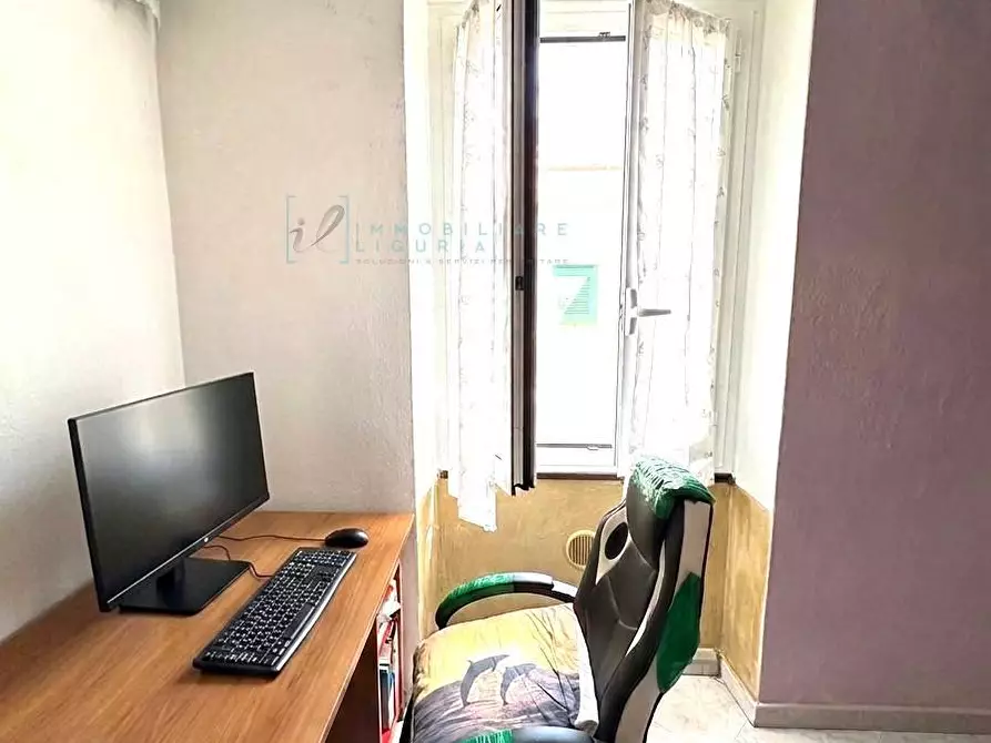 Immagine 10 di Appartamento in vendita  in Via Al Piemonte a Albenga