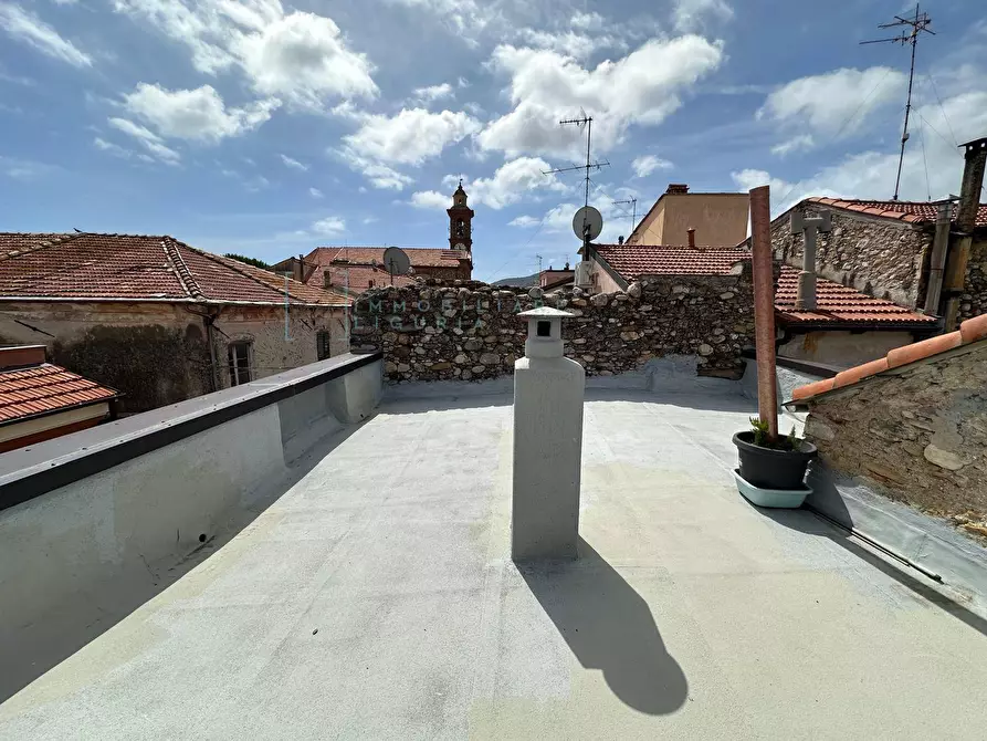 Immagine 14 di Appartamento in vendita  in Via Al Piemonte a Albenga