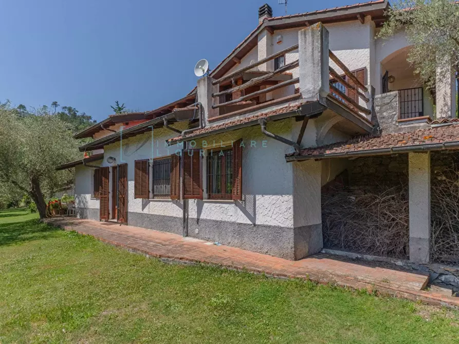 Immagine 2 di Villa in vendita  in Regione Bauso a Garlenda