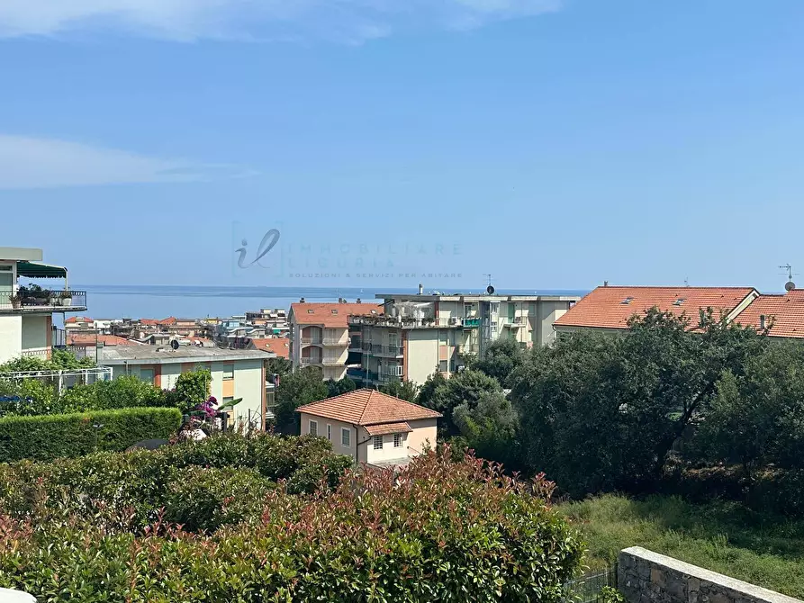 Immagine 2 di Appartamento in vendita  in Via Mgnone a Ceriale