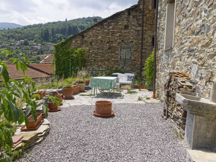 Immagine 30 di Rustico / casale in vendita  in Via Schenardii 8 a Rezzo