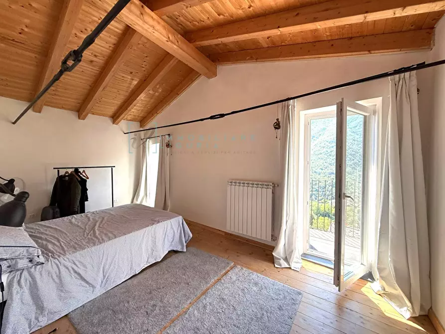 Immagine 13 di Rustico / casale in vendita  in Via Schenardii 8 a Rezzo