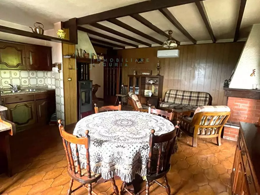 Immagine 7 di Casa indipendente in vendita  a Borgomaro