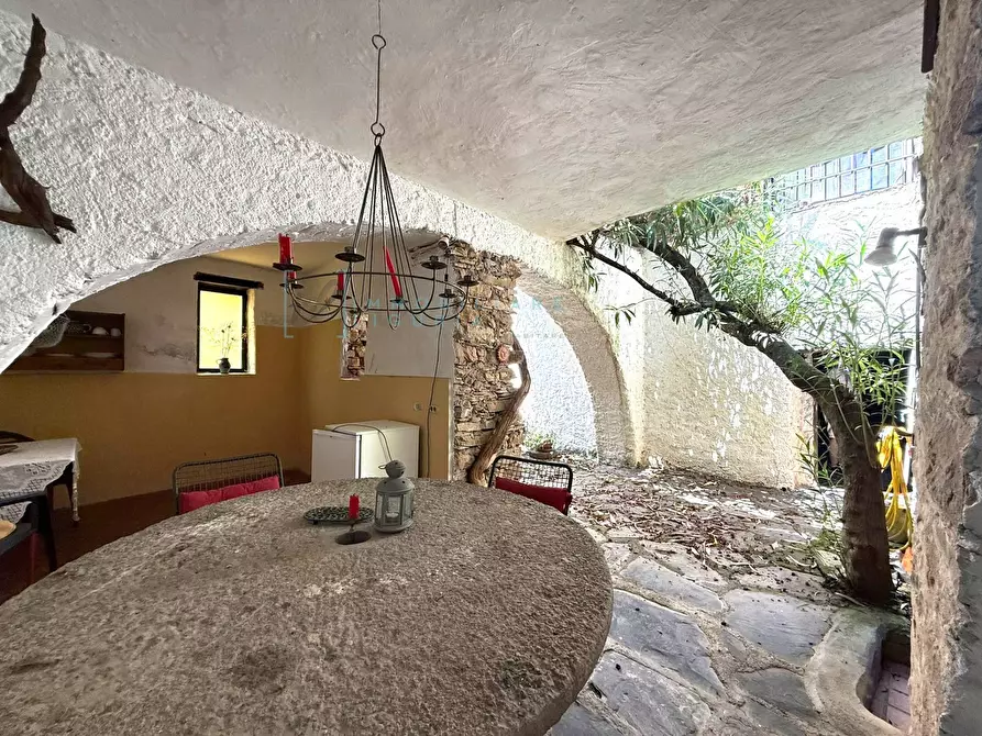 Immagine 52 di Rustico / casale in vendita  in Frazione ligo case di là a Villanova D'albenga