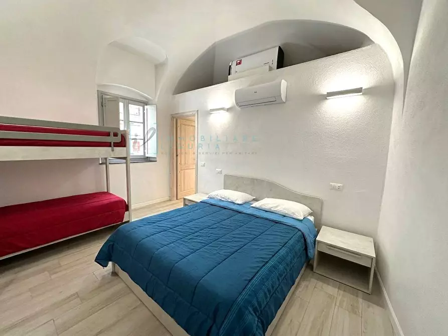 Immagine 12 di Appartamento in vendita  in via iv novembre a Castelbianco
