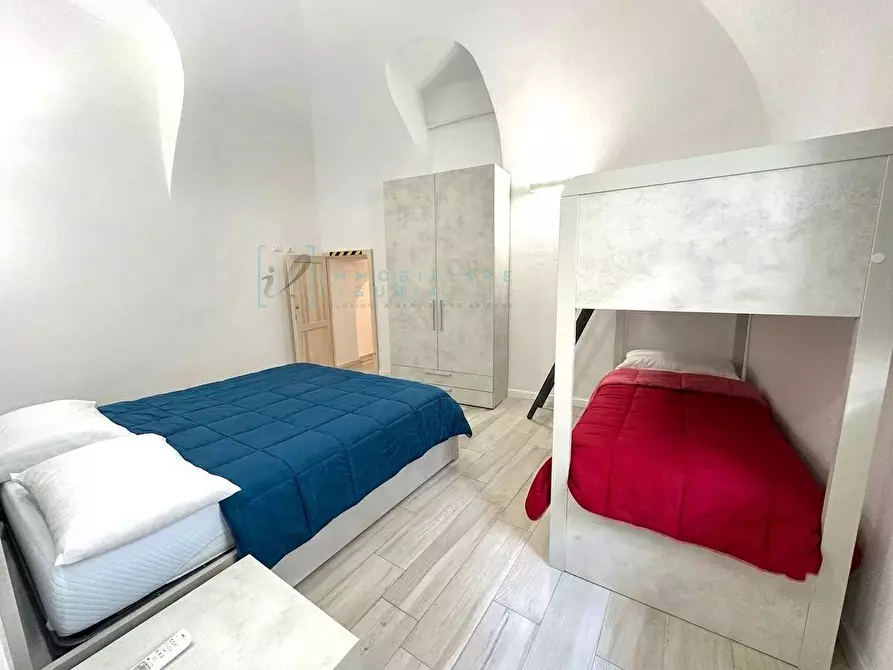 Immagine 11 di Appartamento in vendita  in via iv novembre a Castelbianco