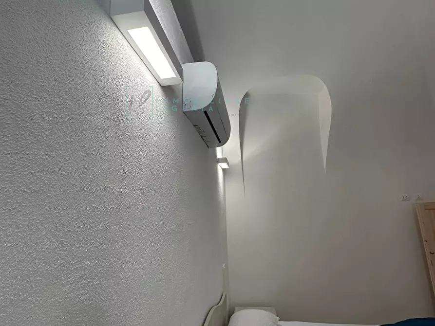 Immagine 13 di Appartamento in vendita  in via iv novembre a Castelbianco