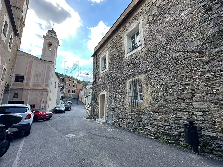 Immagine 19 di Appartamento in vendita  in via iv novembre a Castelbianco