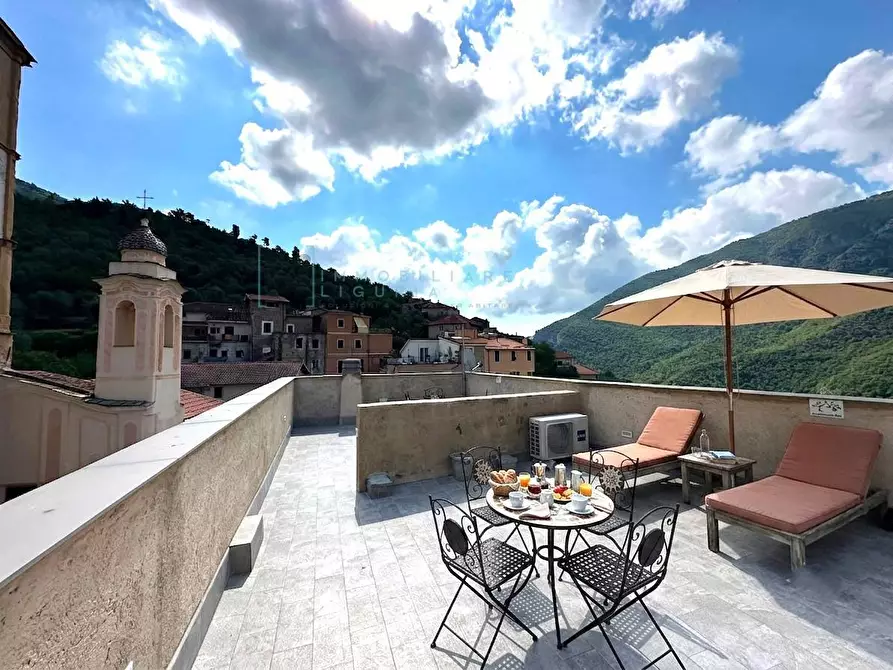 Immagine 1 di Appartamento in vendita  in Via IV Novembre a Castelbianco