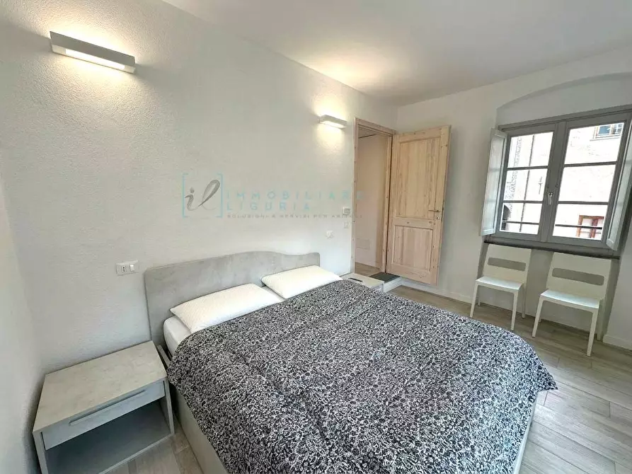 Immagine 11 di Appartamento in vendita  in Via IV Novembre a Castelbianco