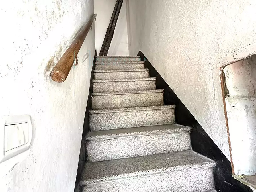 Immagine 9 di Casa semindipendente in vendita  in Via Giovanni Battista Pera a Calizzano