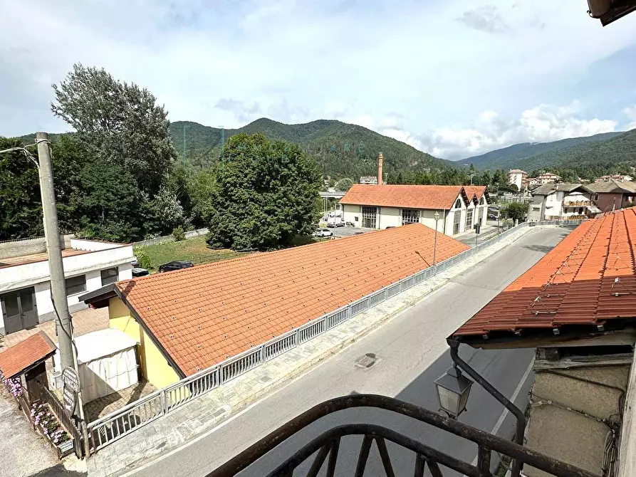 Immagine 16 di Casa semindipendente in vendita  in Via Giovanni Battista Pera a Calizzano