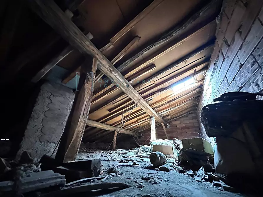 Immagine 19 di Casa semindipendente in vendita  in Via Giovanni Battista Pera a Calizzano