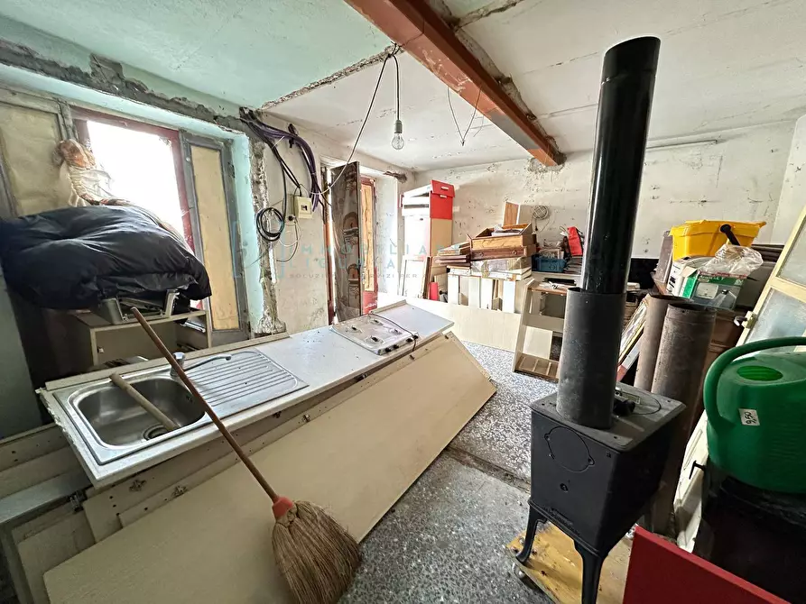 Immagine 20 di Casa semindipendente in vendita  in Via Giovanni Battista Pera a Calizzano