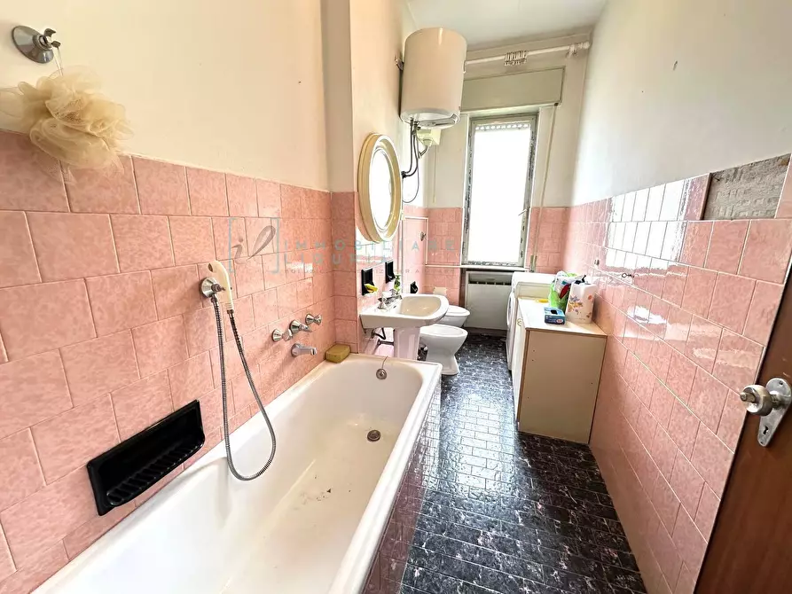 Immagine 22 di Appartamento in vendita  in Via Filippo Leale a Calizzano