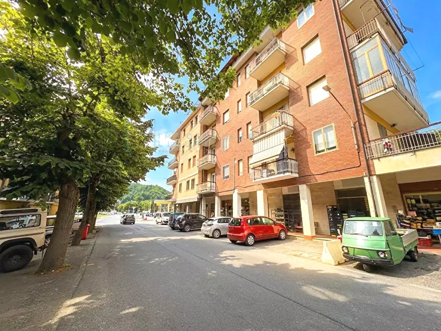 Immagine 1 di Appartamento in vendita  in Via Filippo Leale a Calizzano