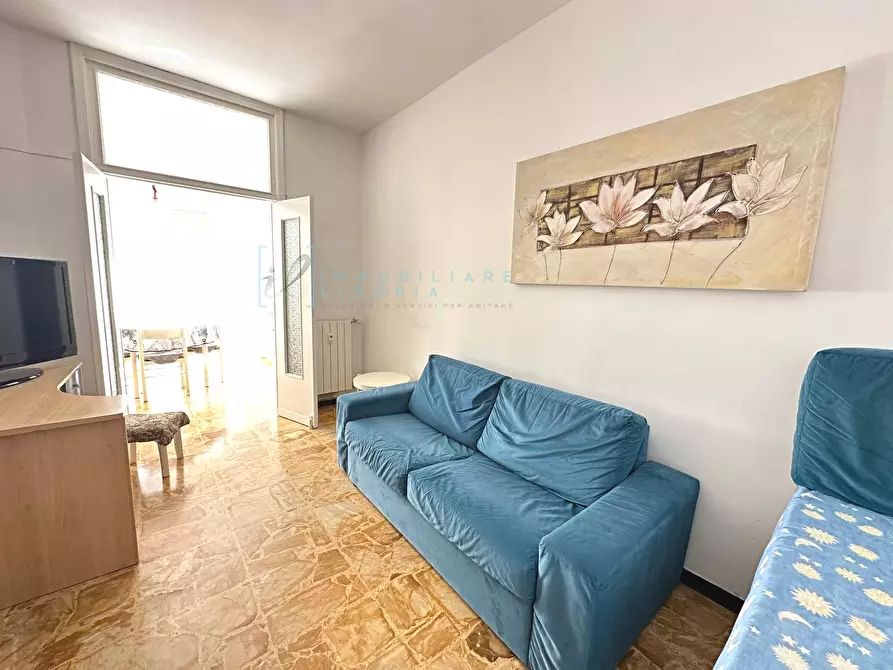 Immagine 4 di Appartamento in vendita  in via patrioti a Albenga