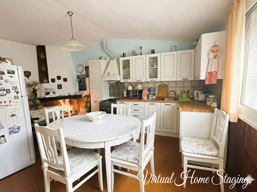 Immagine 1 di Casa indipendente in vendita  in Via San Bartolomeo lusignano a Albenga