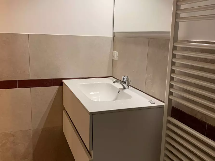 Immagine 4 di Attività commerciale in vendita  a Quinto Di Treviso