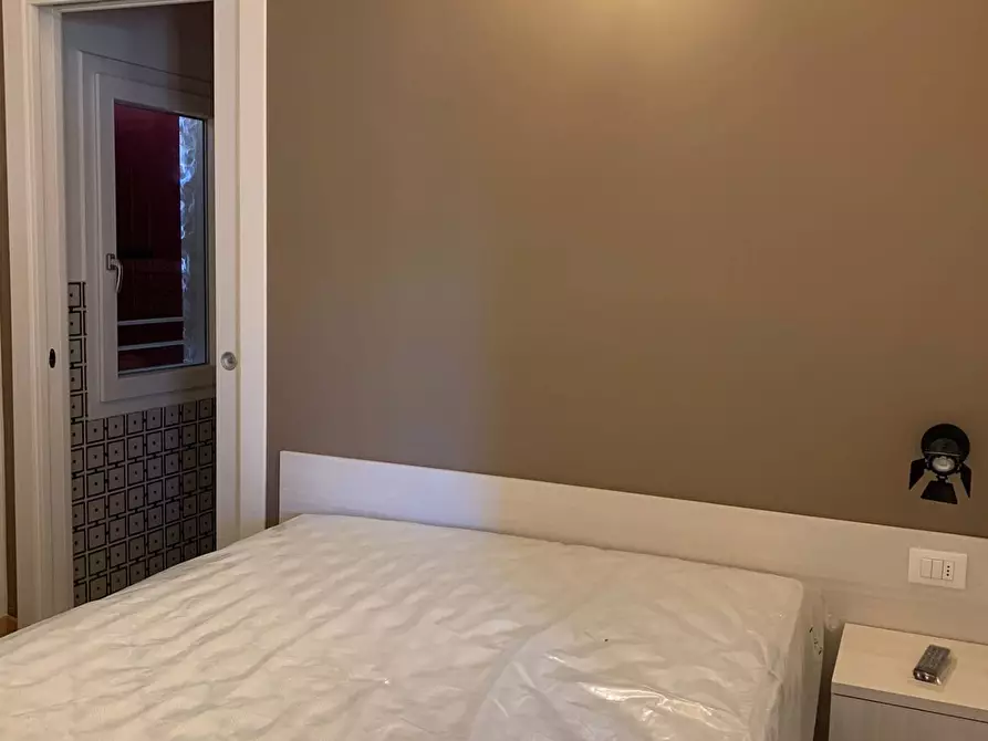 Immagine 15 di Attività commerciale in vendita  a Quinto Di Treviso