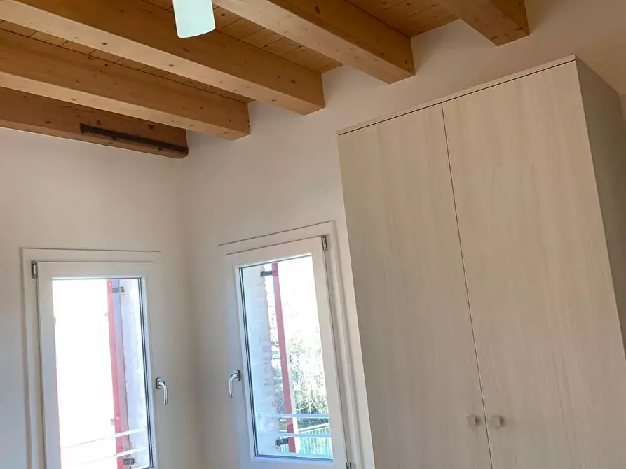 Immagine 19 di Attività commerciale in vendita  a Quinto Di Treviso