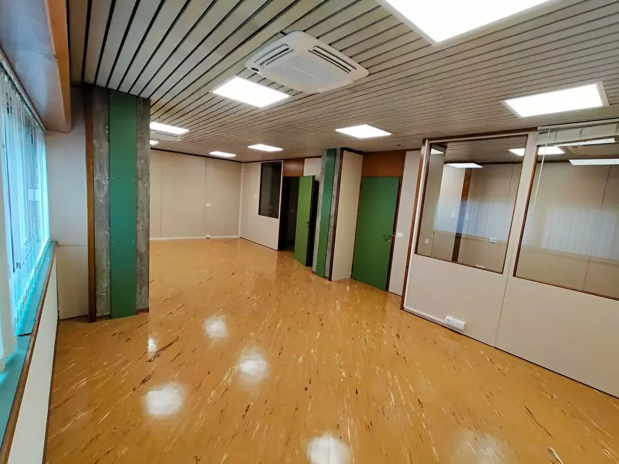 Immagine 3 di Ufficio   a Miane