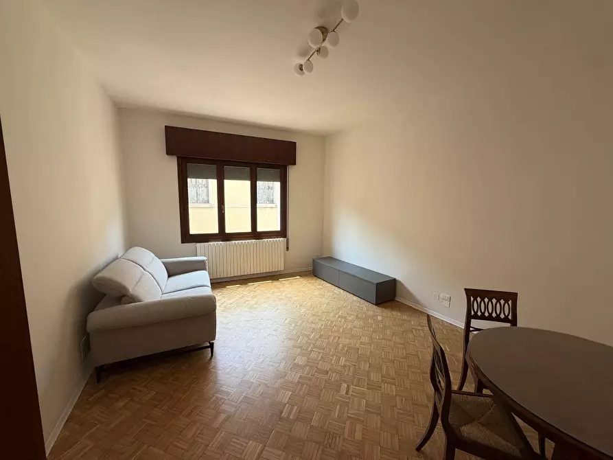 Immagine 8 di Appartamento in affitto  a Treviso