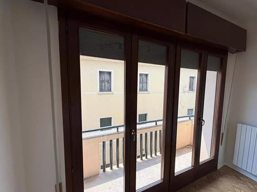 Immagine 3 di Appartamento in affitto  a Treviso