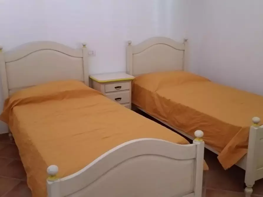 Immagine 13 di Attico in vendita  in via goceano 26 a Olbia