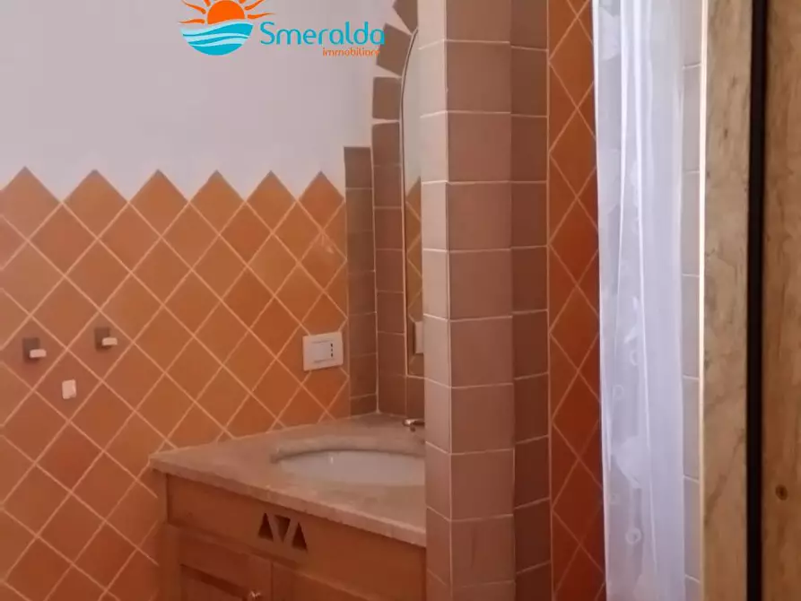 Immagine 24 di Attico in vendita  in via goceano 26 a Olbia