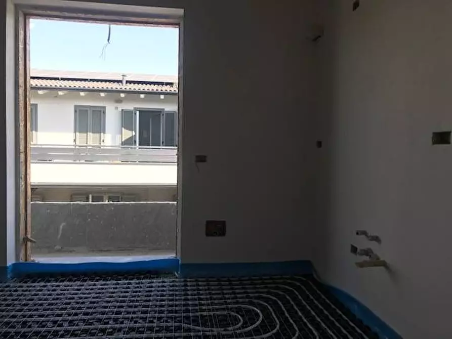 Immagine 15 di Appartamento in vendita  in via verona a Arcene