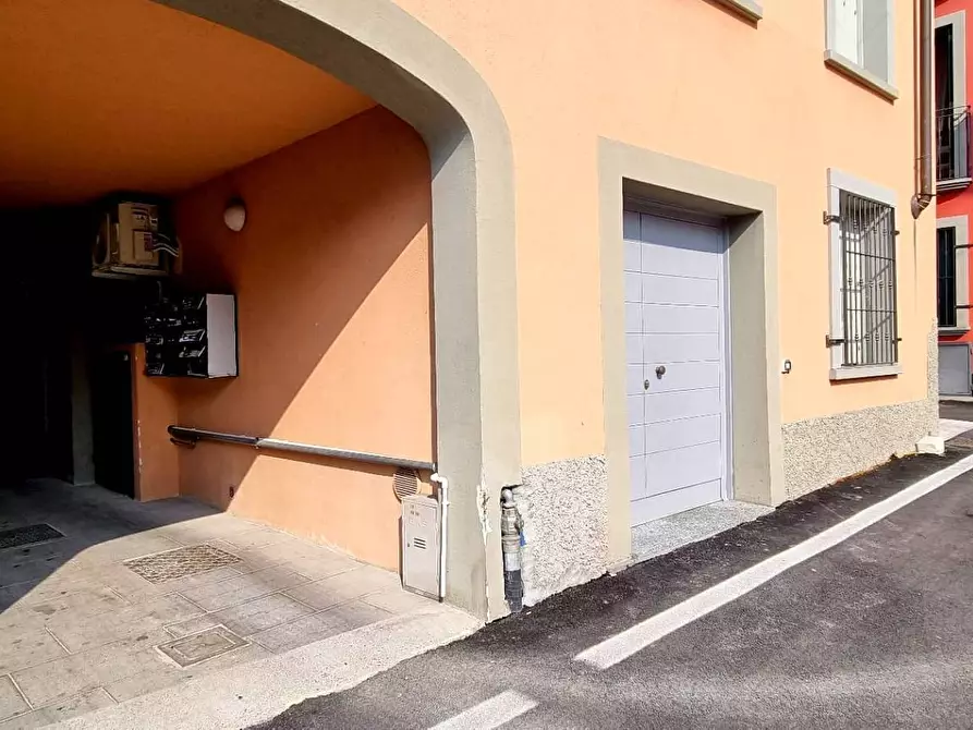 Immagine 23 di Ufficio in vendita  in piazza vittoria a Capriate San Gervasio