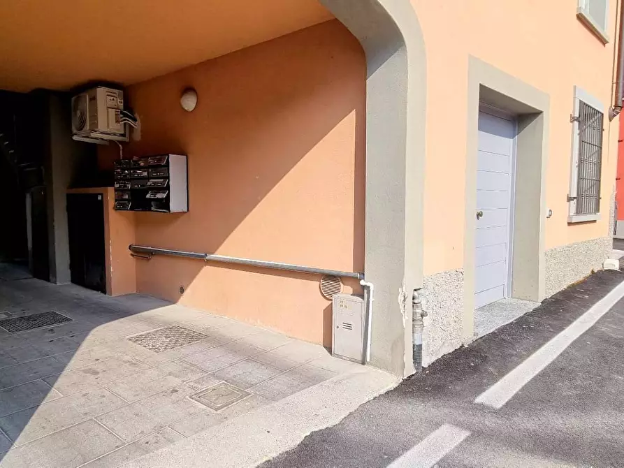 Immagine 26 di Appartamento in vendita  in piazza vittoria a Capriate San Gervasio