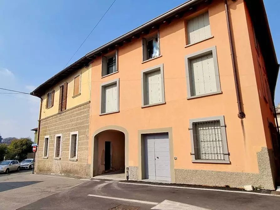 Immagine 27 di Appartamento in vendita  in piazza vittoria a Capriate San Gervasio