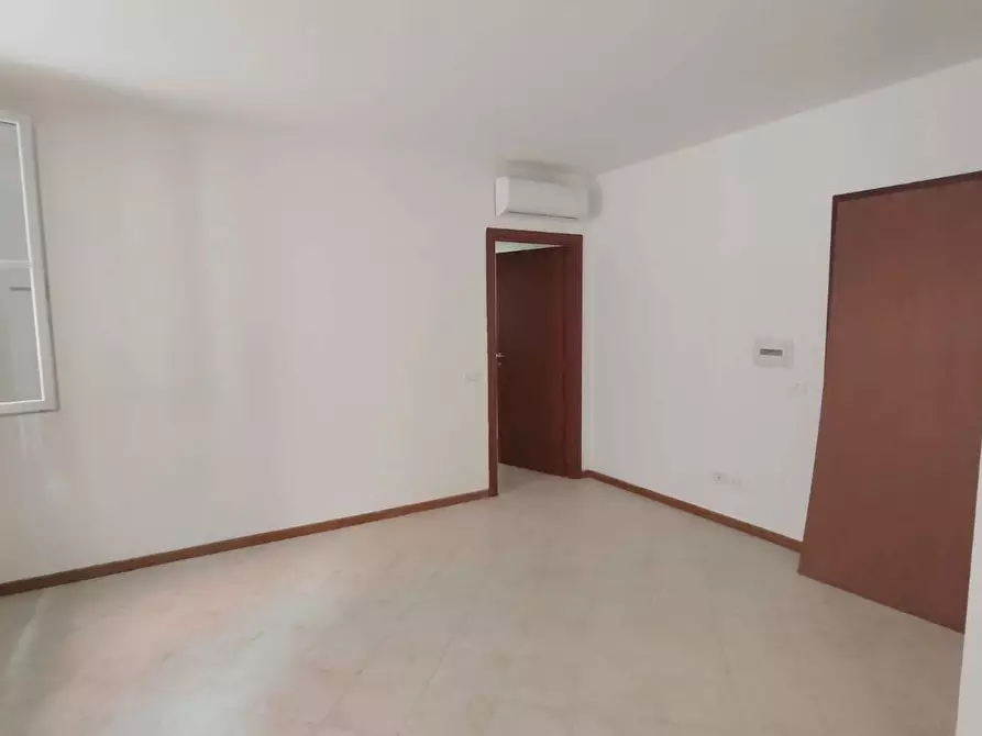 Immagine 22 di Appartamento in vendita  in piazza vittoria a Capriate San Gervasio