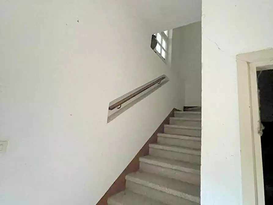 Immagine 24 di Villa in vendita  in via oratorio a Capriate San Gervasio