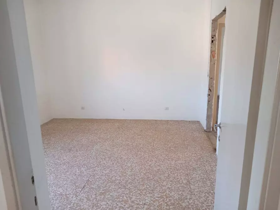 Immagine 28 di Villa in vendita  in via bergamo a Capriate San Gervasio