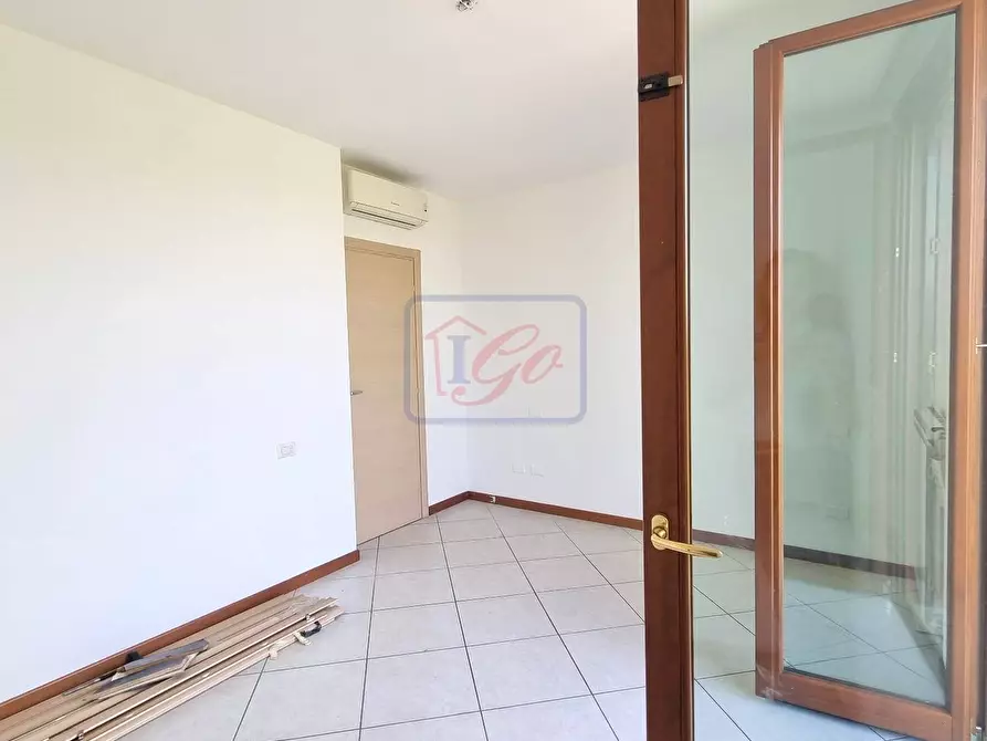 Immagine 17 di Appartamento in vendita  in via giuseppe di vittorio 2 a Basiano