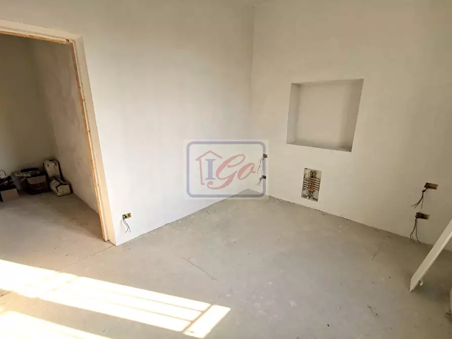 Immagine 24 di Villa in vendita  in Via Roma a Capriate San Gervasio