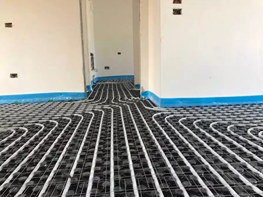 Immagine 3 di Appartamento in vendita  in via verona a Arcene