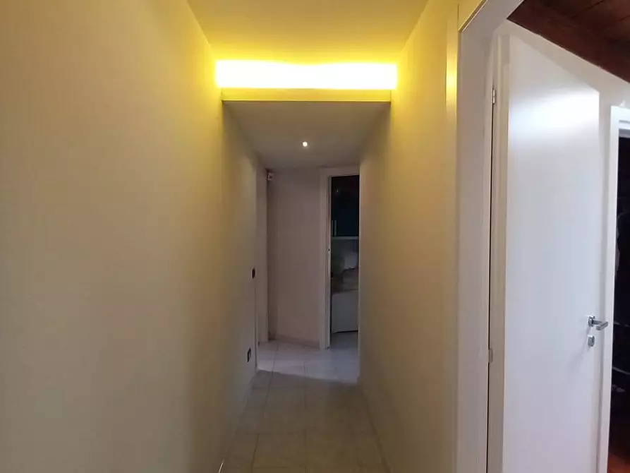 Immagine 22 di Villa in vendita  in va san francesco a Busnago