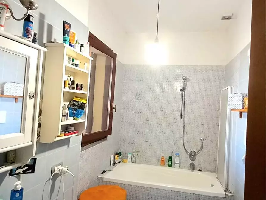 Immagine 14 di Appartamento in vendita  in via fiume a Grezzago